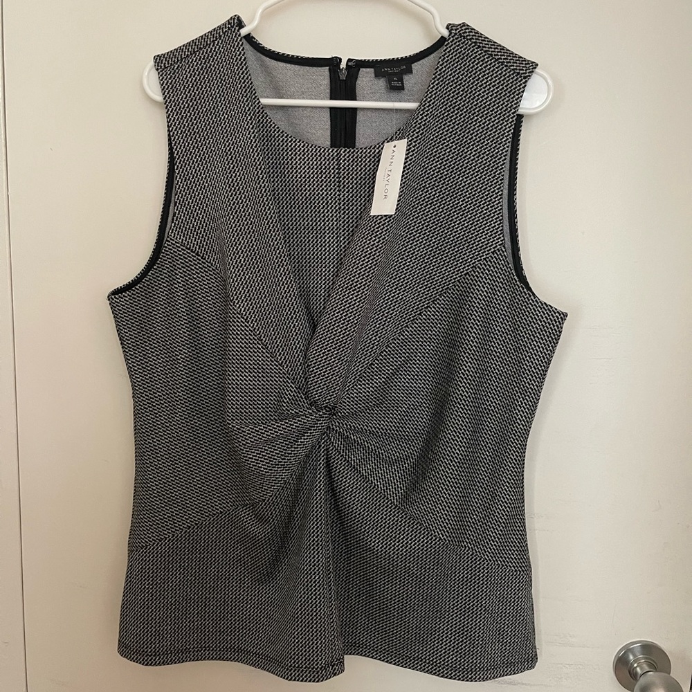 NWT - Ann Taylor Black and gray shell with ruching! Amazing shirt!